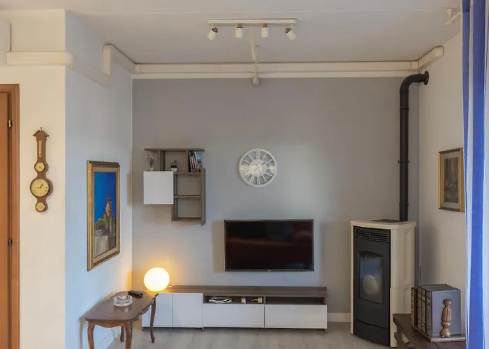 Casa Del Marinaio - Helloelba 펜션 *